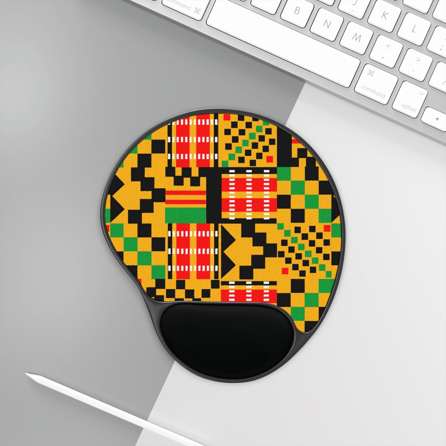 Vibrant African Print Mouse Pad with Wrist Rest - Unique Office Decor, Ergonomic Design, Gift for Students, Gamers, or Professionals