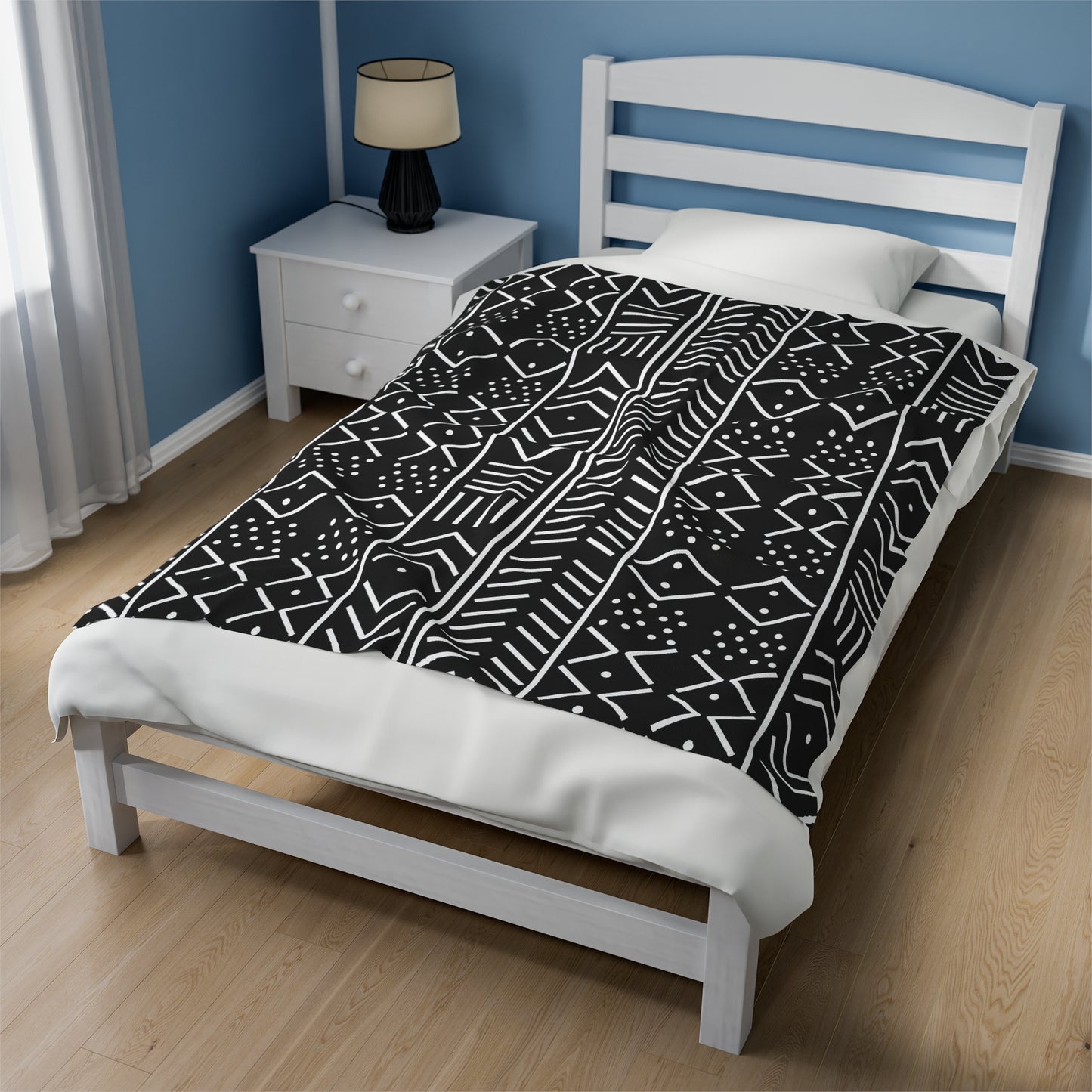 Black and White Mudcloth Inspired Plush Blanket